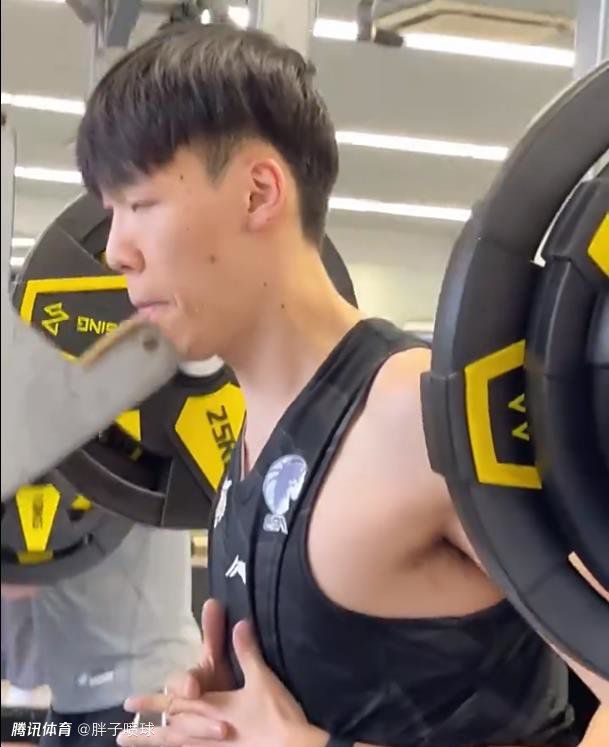 在线观看亚洲国产