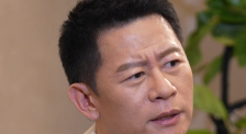亚洲成人自拍视频